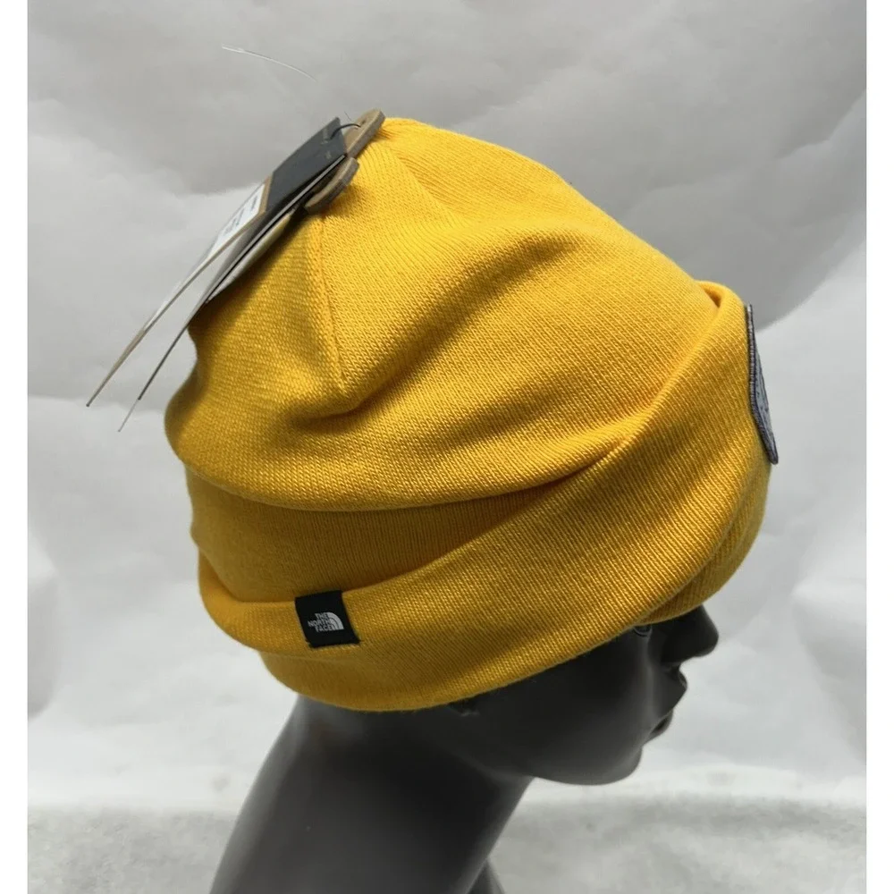 The North Face Support your local campgrounds One Size Beanie Hat (C6)